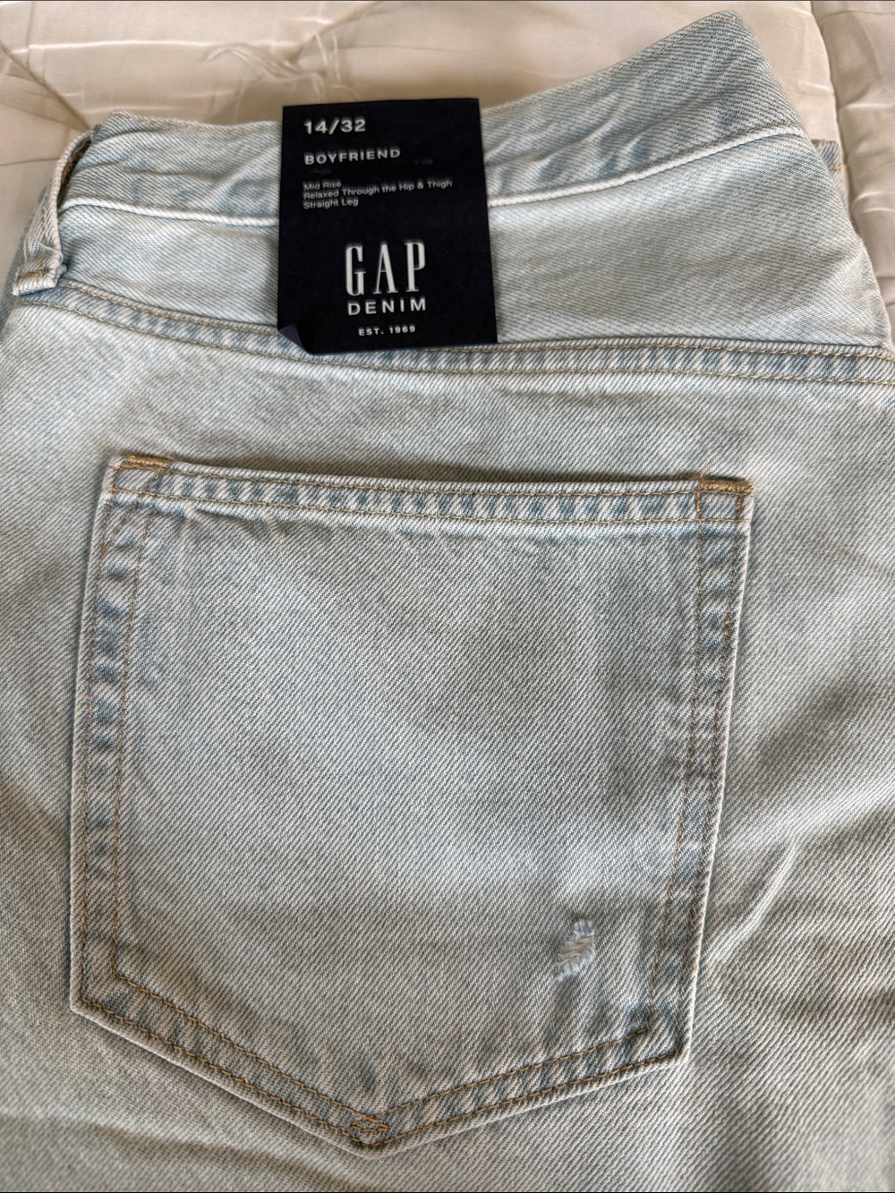 GAP Women's Boyfriend Jeans — Light Blue Wash